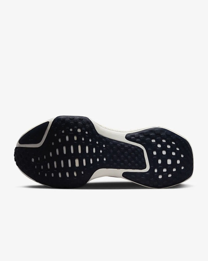Tênis Nike ZOOM X Invincible Run 3 Flyknit